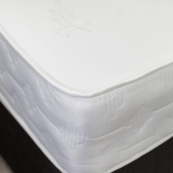Emerald Mattress - Image 4